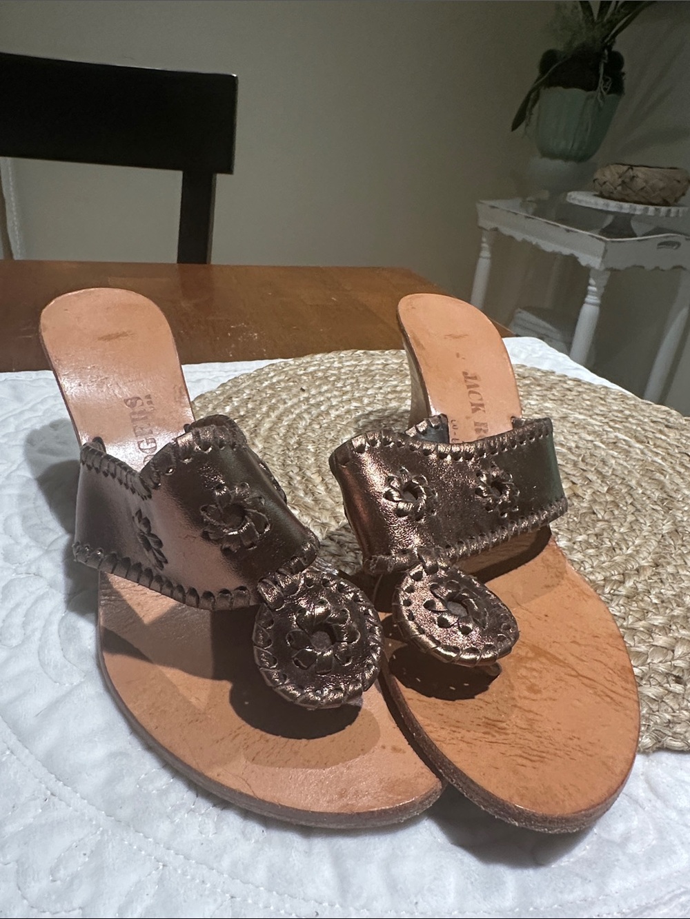 Jack Rogers Metallic Bronze Leather Slide heeled Sandals - Women, Sz 9 Exc. Cond
